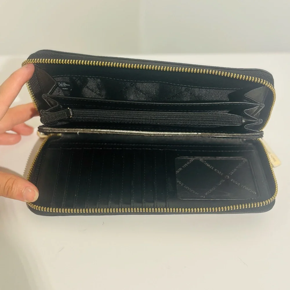 Michael Kors‎ Black Jet Set Travel Continental Wallet